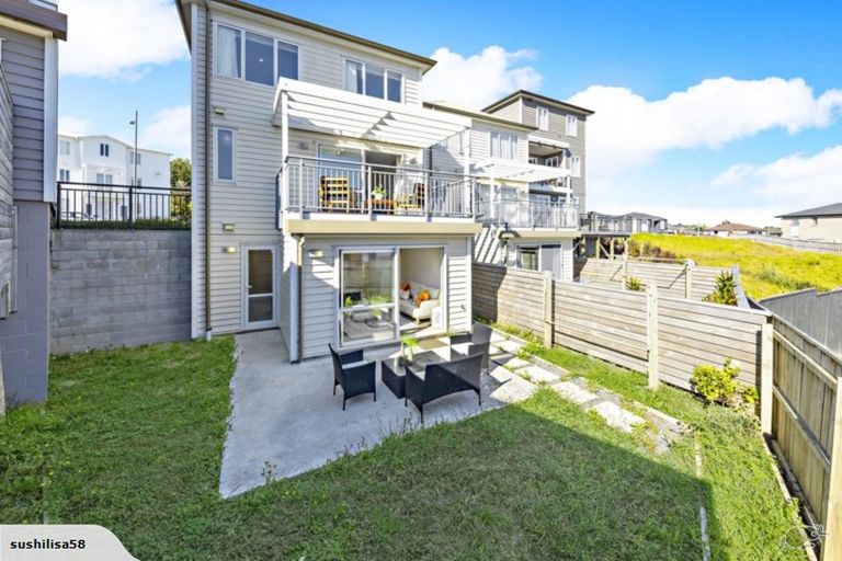 Photo of property in 58 Arrowsmith Drive, Flat Bush, Auckland, 2019