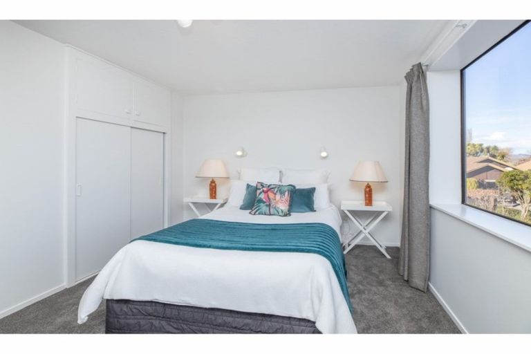 Photo of property in 28 Rubens Place, Burnside, Christchurch, 8053