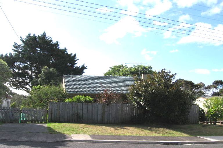 Photo of property in 1/104 Verran Road, Birkdale, Auckland, 0626