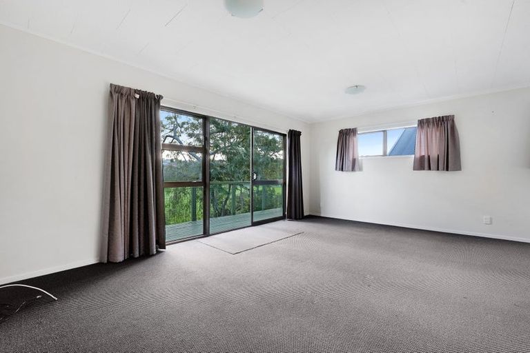 Photo of property in 1/41 Glencoe Road, Browns Bay, Auckland, 0630