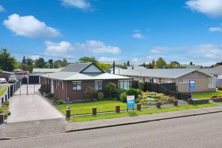 Photo of property in 100 Melcombe Street, Tinwald, Ashburton, 7700