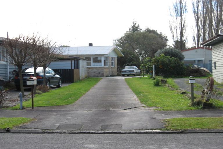 Photo of property in 21 Barrie Crescent, Silverdale, Hamilton, 3216