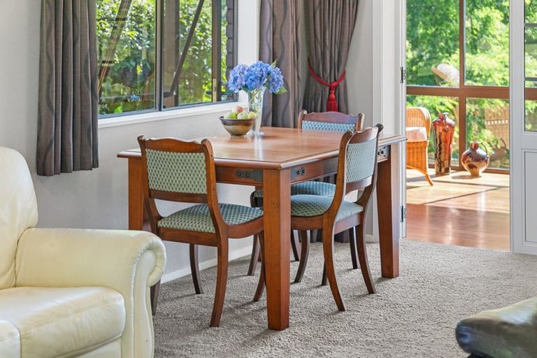 Photo of property in 1 Paratu Road, Richmond Downs, 3475