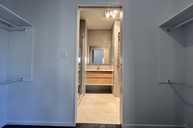 Photo of property in 42 Biokovo Street, Massey, Auckland, 0614