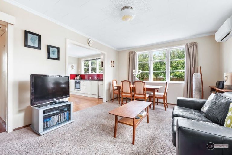 Photo of property in 31 Lockwood Crescent, Taita, Lower Hutt, 5011