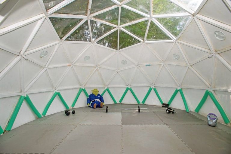 Photo of property in 784 Glenroy Road, Whangara, Gisborne, 4073