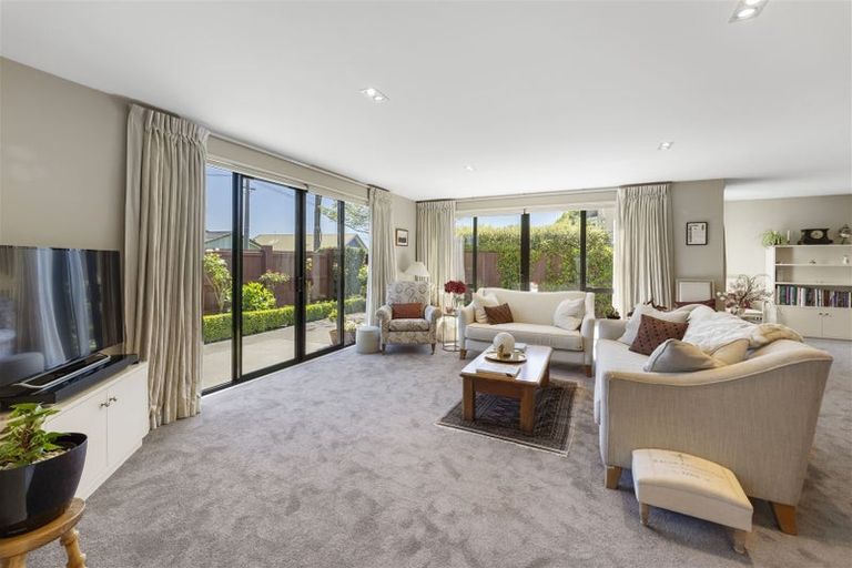 Photo of property in 12 Horner Street, Papanui, Christchurch, 8053