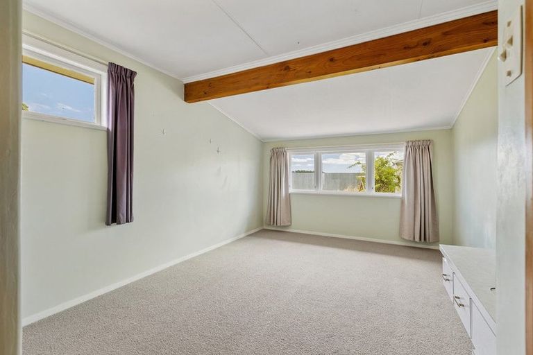 Photo of property in 130 Gillespies Line, Cloverlea, Palmerston North, 4412