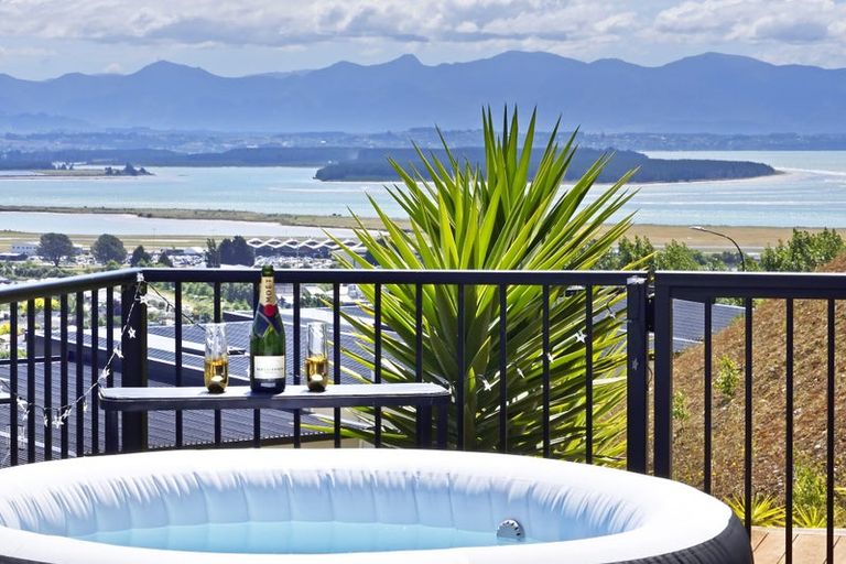 Photo of property in 74 Coster Street, Stoke, Nelson, 7011