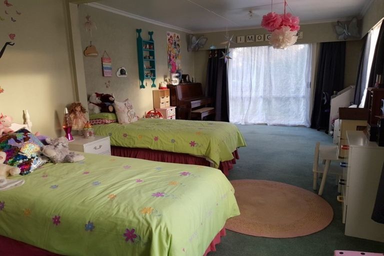 Photo of property in 5 James Street, Dannevirke, 4930