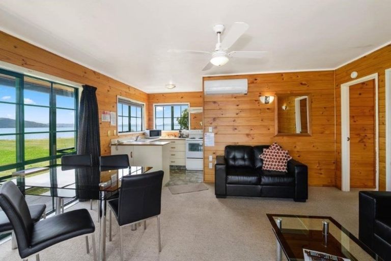 Photo of property in 17 Holden Avenue, Holdens Bay, Rotorua, 3010