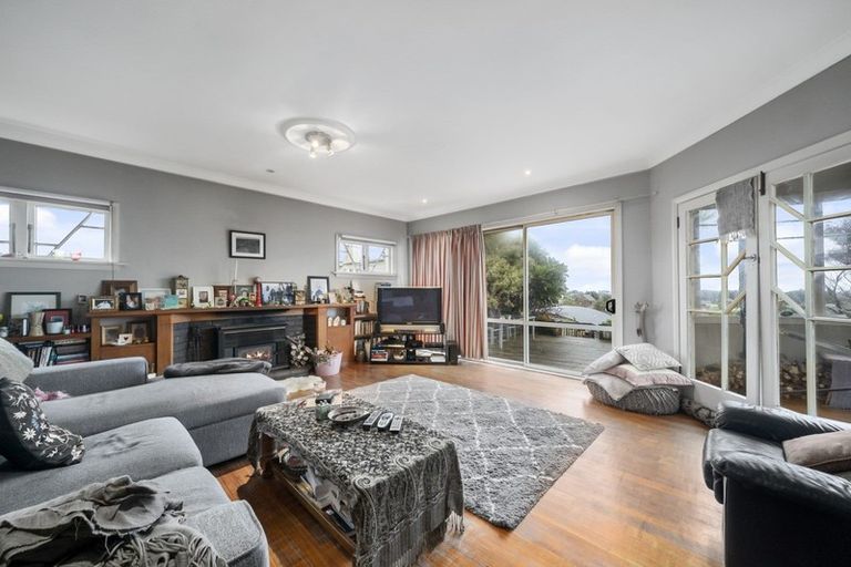Photo of property in 16 Falla Street, Paraparaumu Beach, Paraparaumu, 5032