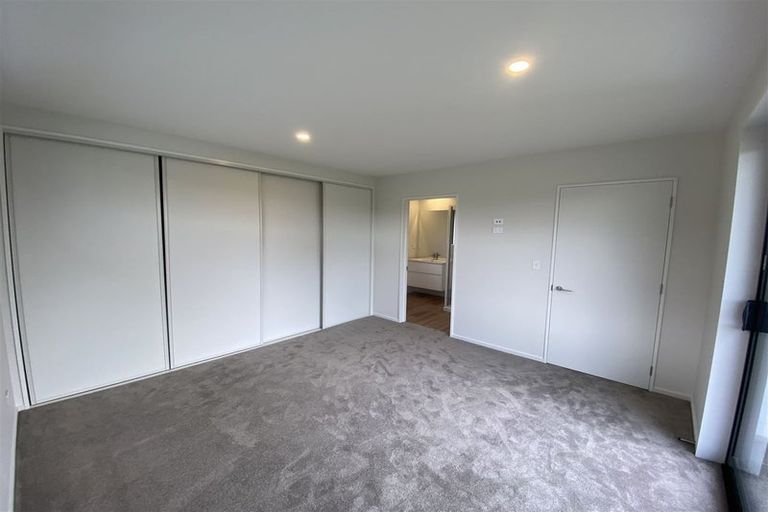 Photo of property in 14 Dray Place, Halswell, Christchurch, 8025