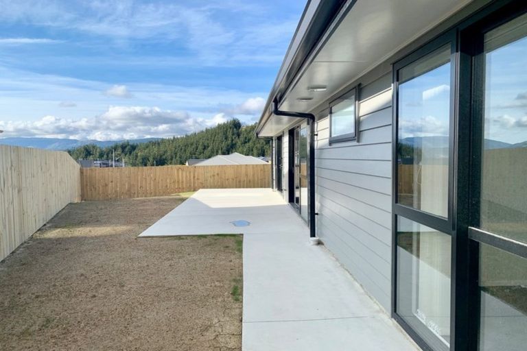 Photo of property in 12 Schooner Drive, Whitby, Porirua, 5024