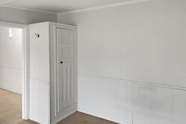 Photo of property in 27 Park Road, West End, Palmerston North, 4412