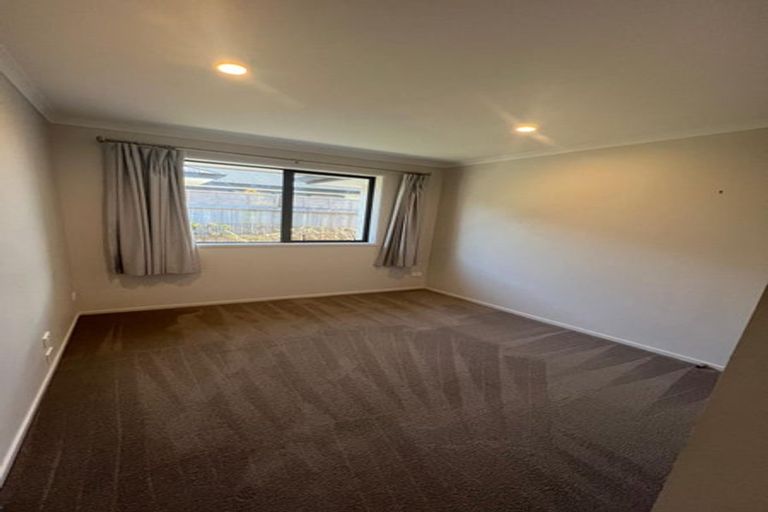 Photo of property in 39 Hanlow Place, Pyes Pa, Tauranga, 3112