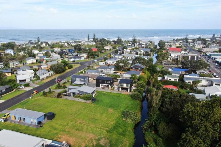Photo of property in 45b Edinburgh Street, Waihi Beach, 3611