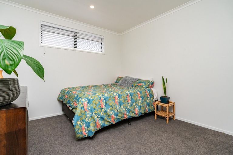 Photo of property in 62 Stace Hopper Drive, One Tree Point, 0118