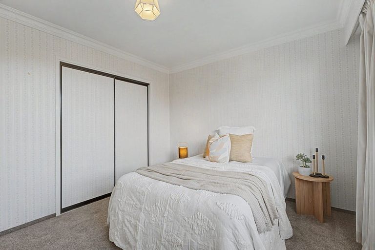 Photo of property in 4 Rowanwood Close, Halswell, Christchurch, 8025