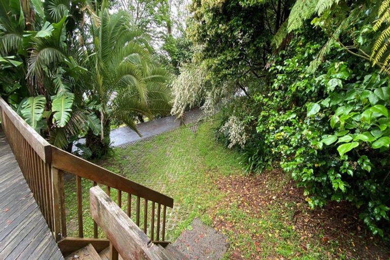 Photo of property in 2/555 East Coast Road, Browns Bay, Auckland, 0630