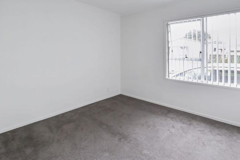 Photo of property in 36 Sunlands Drive, Manurewa, Auckland, 2102