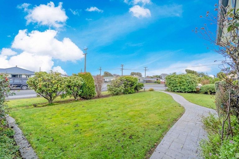 Photo of property in 50 West Plains Road, Waikiwi, Invercargill, 9810