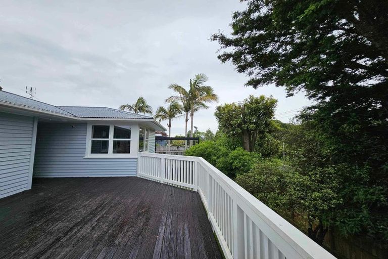 Photo of property in 64 Western Road, Bellevue, Tauranga, 3110
