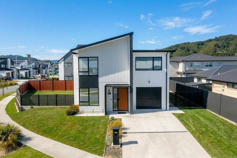Photo of property in 36 Cynisca Crescent, Wallaceville, Upper Hutt, 5018