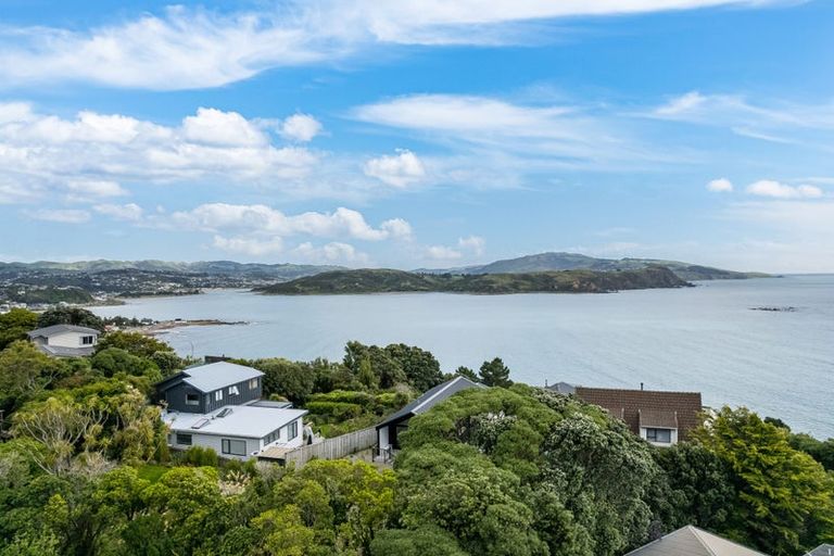 Photo of property in 120a Motuhara Road, Plimmerton, Porirua, 5026