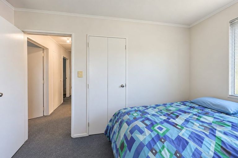 Photo of property in 3a Turon Crescent, Totara Park, Upper Hutt, 5018