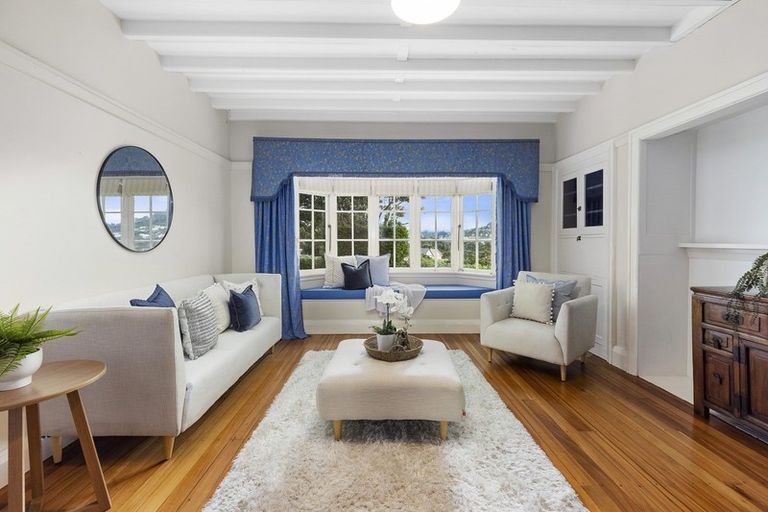 Photo of property in 2 Cluny Avenue, Kelburn, Wellington, 6012