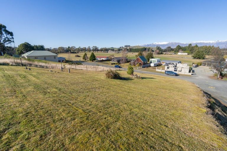 Photo of property in 19 Muriwai Drive, Manapouri, 9679