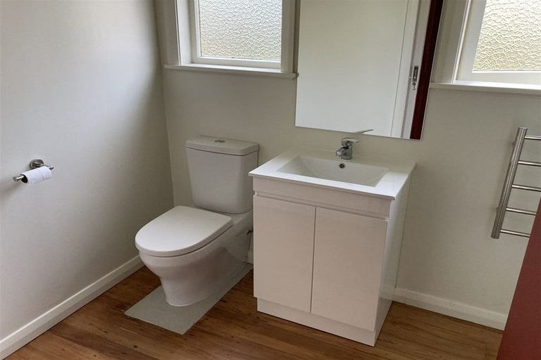 Photo of property in 12 Hosking Place, Masterton, 5810