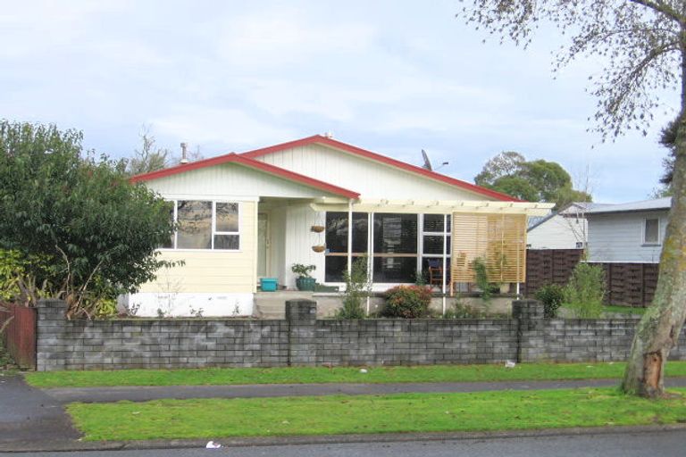 Photo of property in 9 Grange Avenue, Nawton, Hamilton, 3200