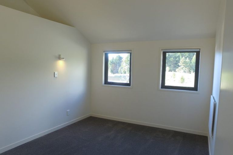 Photo of property in 37 Double Cone Road, Jacks Point, Queenstown, 9371