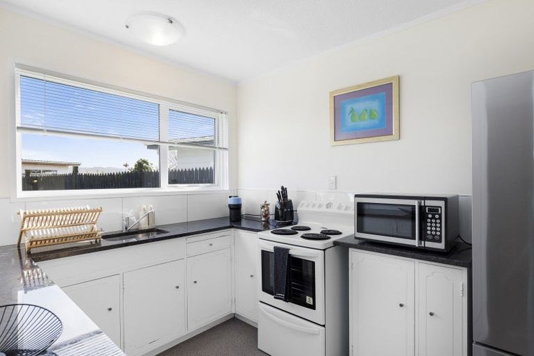 Photo of property in 7 Cassley Crescent, Papakowhai, Porirua, 5024