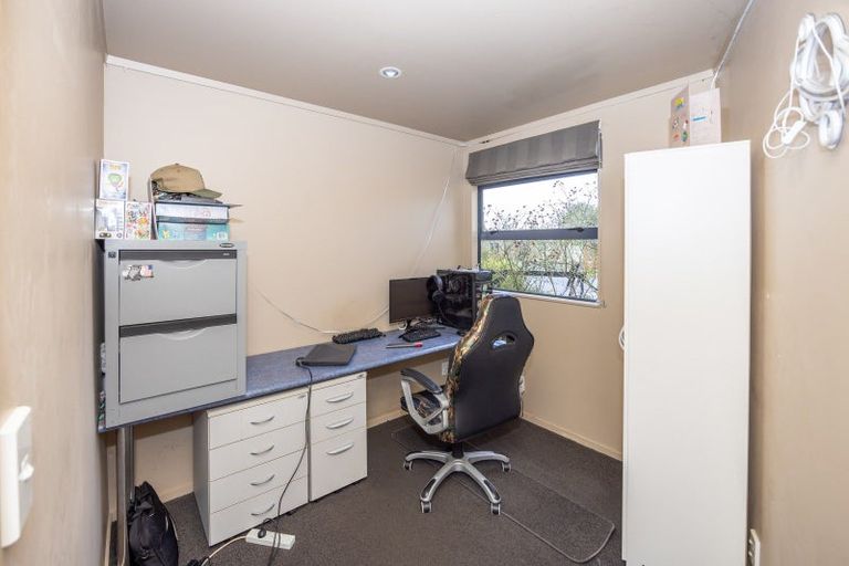 Photo of property in 52 Keswick Crescent, Huntington, Hamilton, 3210