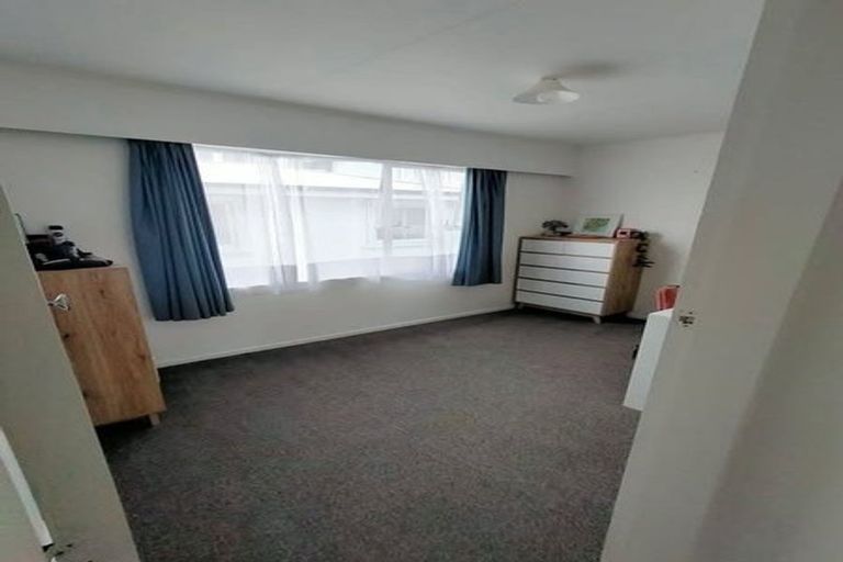 Photo of property in 16 Meeanee Quay, Westshore, Napier, 4110