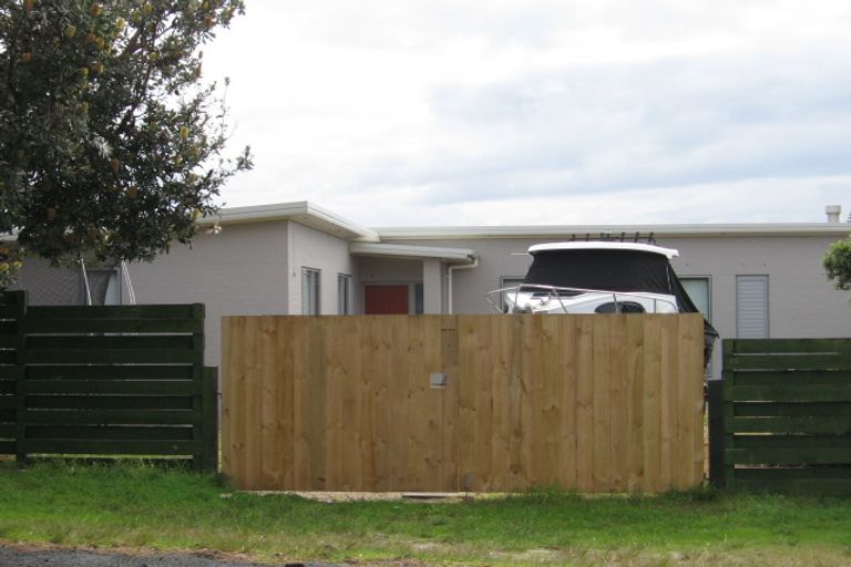 Photo of property in 35 Meiklejohn Way, Omaha, 0986