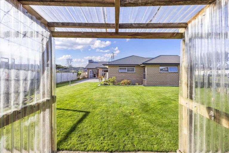 Photo of property in 508a Richmond Street, Lepperton, New Plymouth, 4373