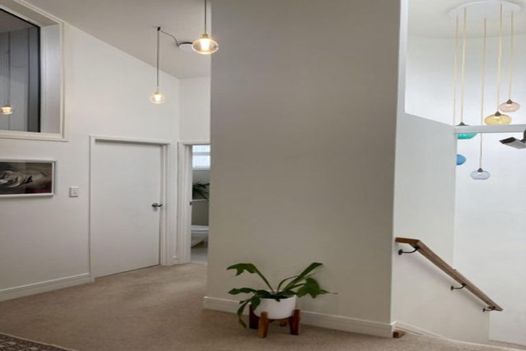 Photo of property in 21 Kabul Street, Khandallah, Wellington, 6035