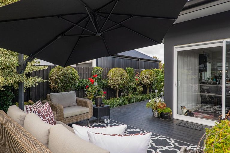 Photo of property in 152 Wairakei Road, Bryndwr, Christchurch, 8053