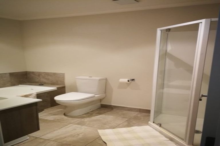 Photo of property in 4 Pohue Avenue, Huapai, Kumeu, 0810