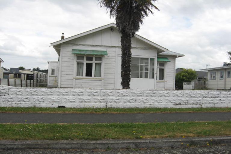 Photo of property in 40 Queen Street, Feilding, 4702