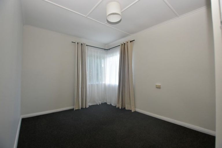 Photo of property in 394 High Street South, Carterton, 5713