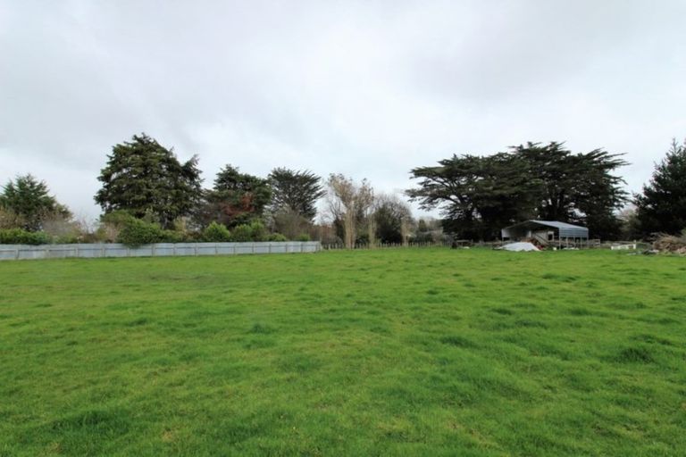 Photo of property in 19 Waitere Street, Marton, 4710