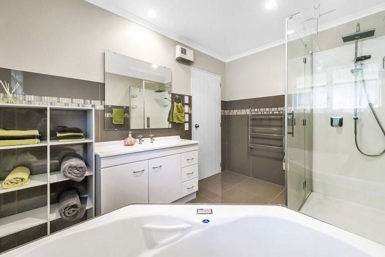 Photo of property in 12 Adelaide Street, Kirwee, Darfield, 7571