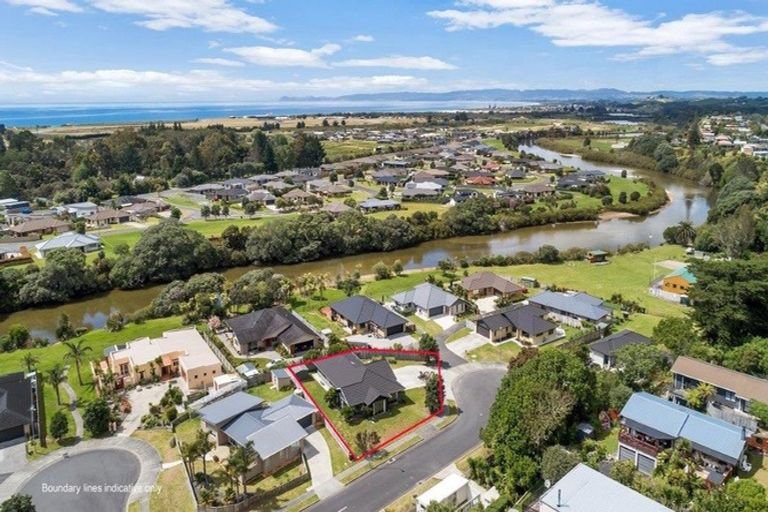 Photo of property in 3 Waimanu Place, Ruakaka, 0116