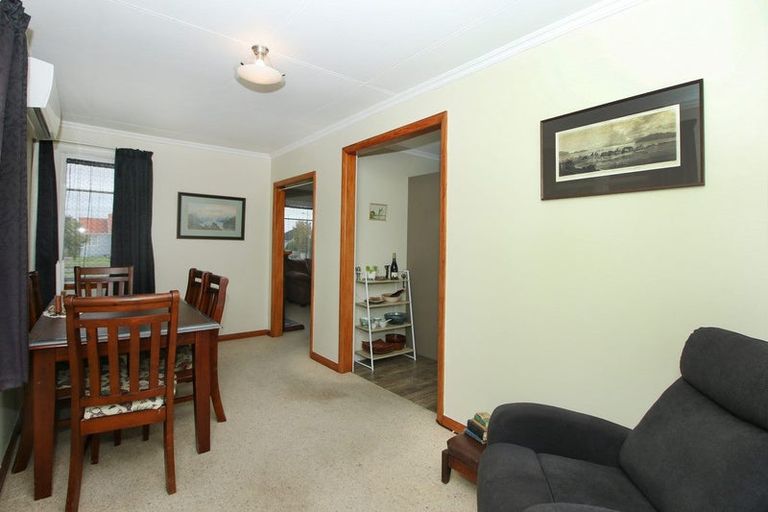 Photo of property in 15 Severn Terrace, Roslyn, Palmerston North, 4414