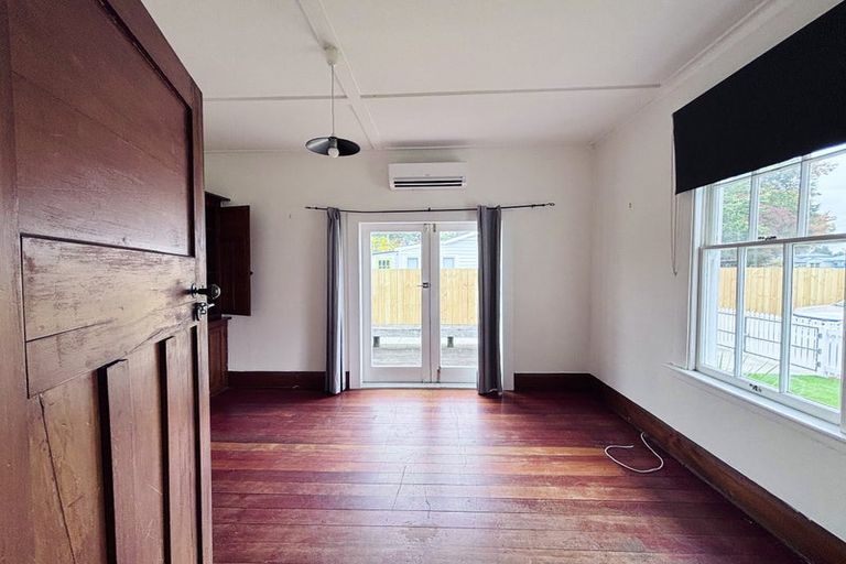 Photo of property in 5 Moa Crescent, Frankton, Hamilton, 3204